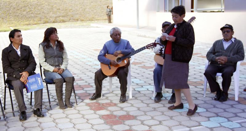 Admisión de la Persona Adulta Mayor en Espacios Alternativos de Revitalización, Recreación, Socialización y Encuentro para Personas Adultas Mayores