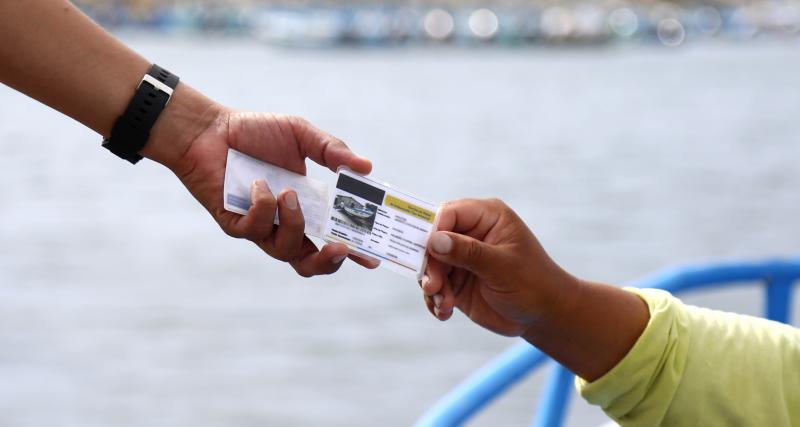 Solicitud de permiso de pesca para embarcación deportiva