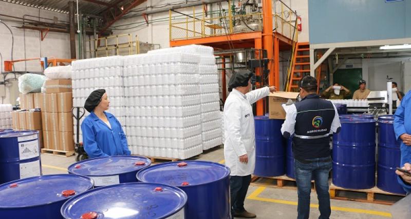 Solicitud de registro de empresas de aplicación aérea de plaguicidas y coadyuvantes de uso agrícola