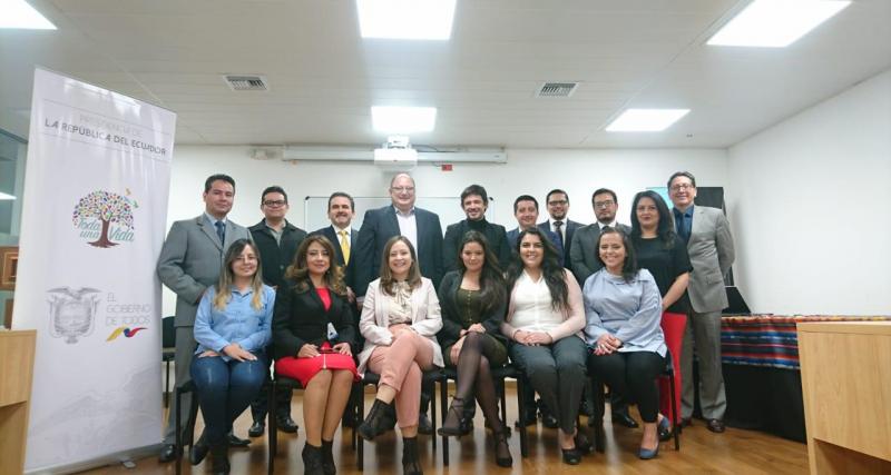 Gobierno ecuatoriano recibe la visita de la División de Política Regulatoria de la OCDE