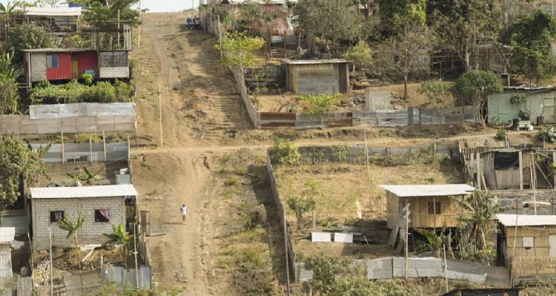 Trámite solicitado por los usuarios que desean actualizar el nombre del propietario en el sistema catastral para que se proceda a la emisión de todos los comprobantes municipales al nuevo propietario del bien inmueble.