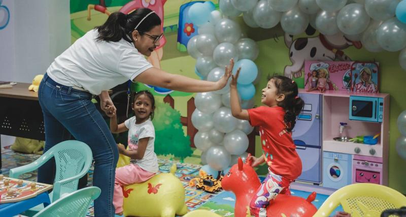 Servicio de cuidado de niños y niñas