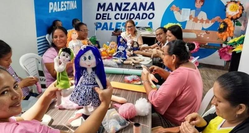 Desarrollar programas que permitan mejorar la calidad de vida de las personas Y comunidades con énfasis en aquellos pertenecientes a grupos de atención prioritaria y sus cuidadoras, proporcionando apoyo y recursos que promuevan el bienestar, la igualdad y la participación activa en la sociedad.